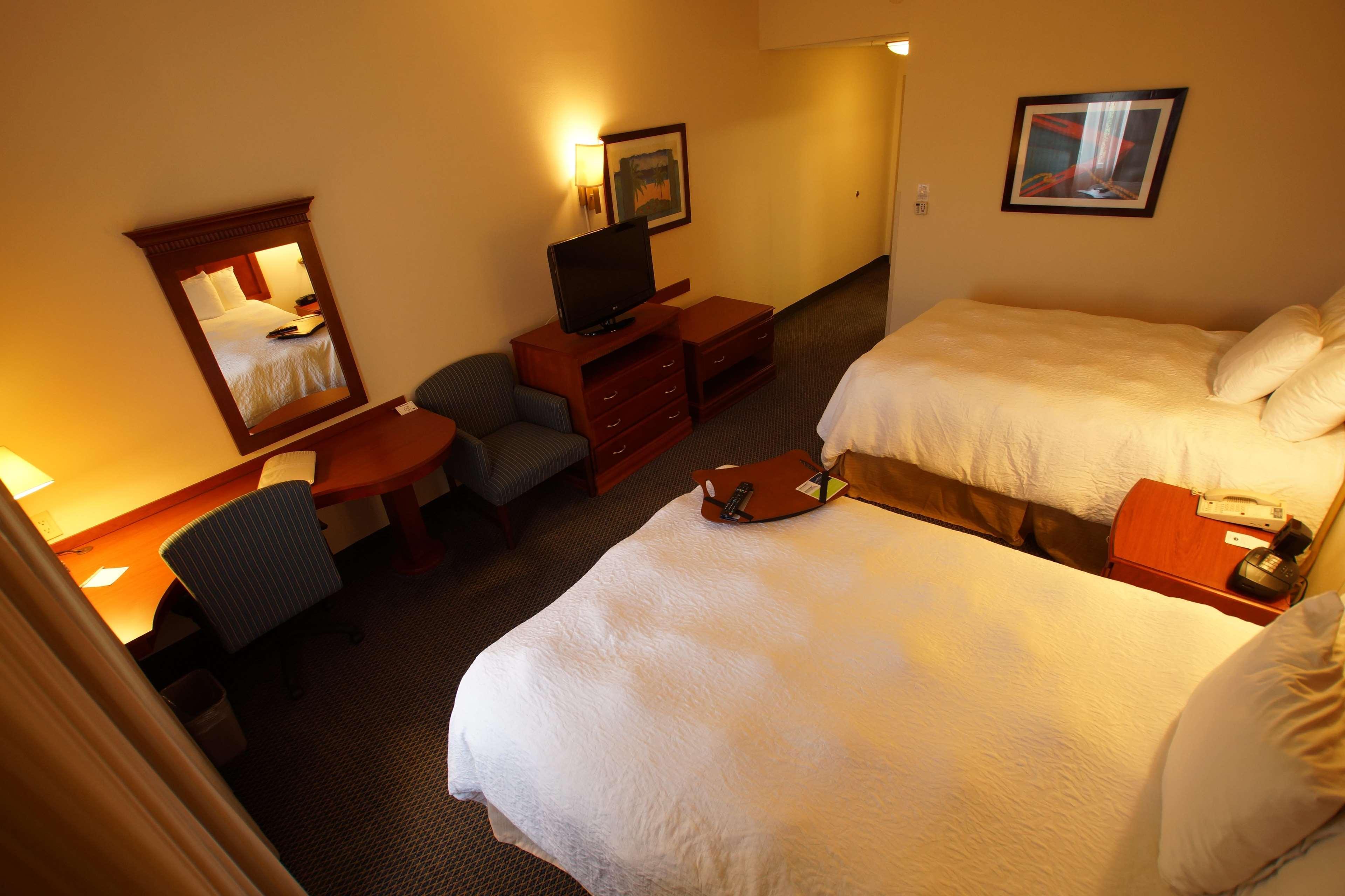Hampton Inn Tampico Airport Eksteriør billede