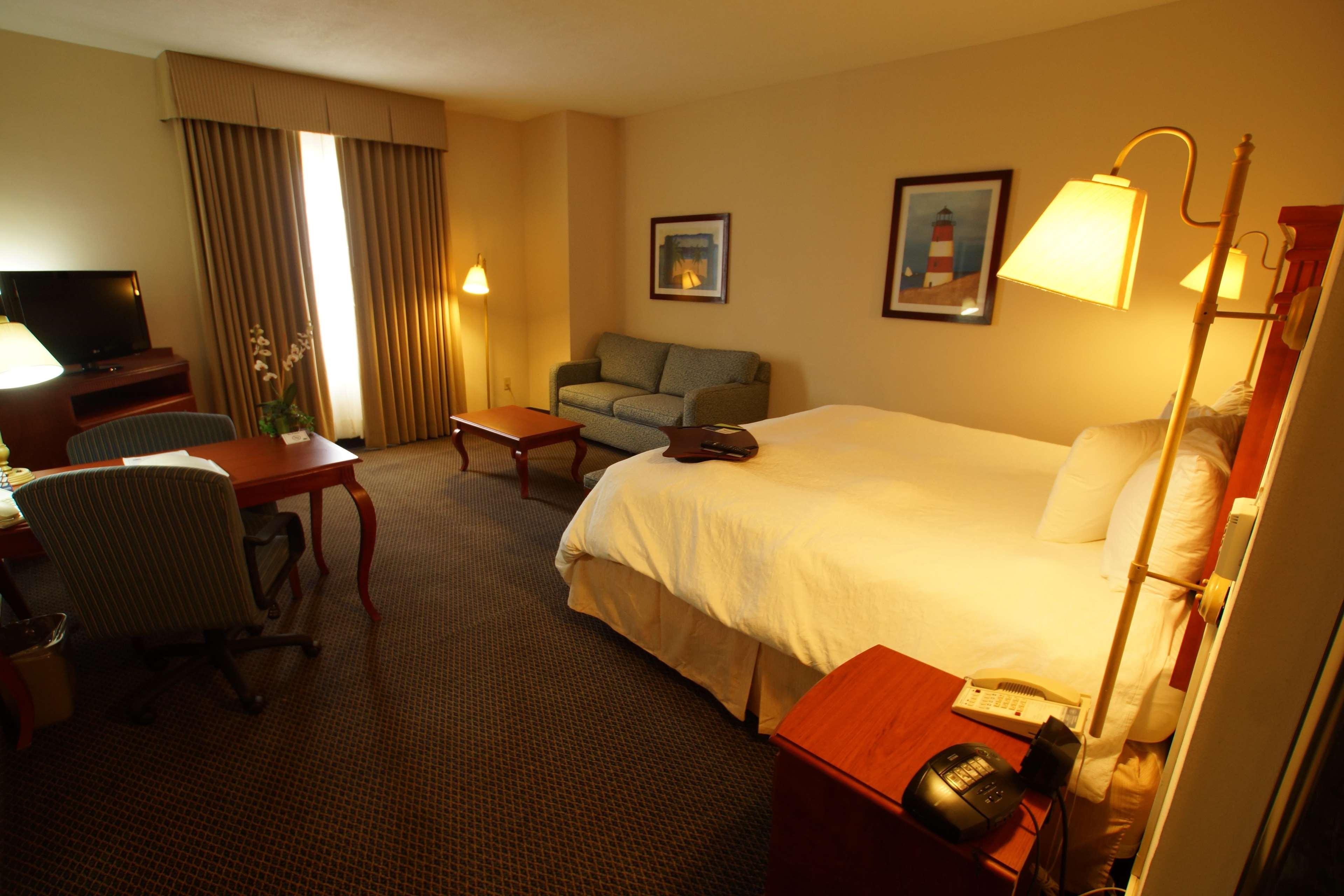 Hampton Inn Tampico Airport Eksteriør billede