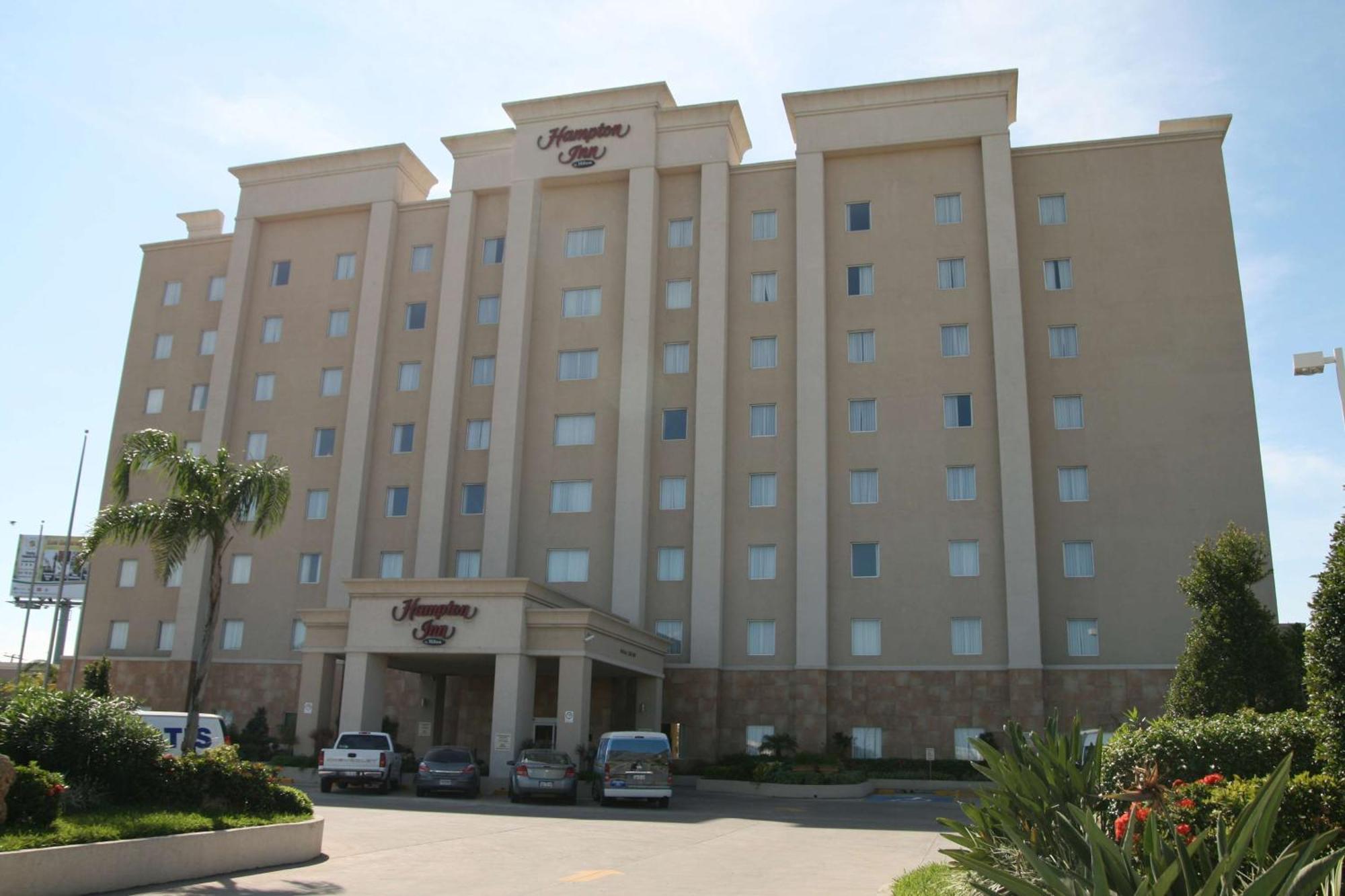 Hampton Inn Tampico Airport Eksteriør billede